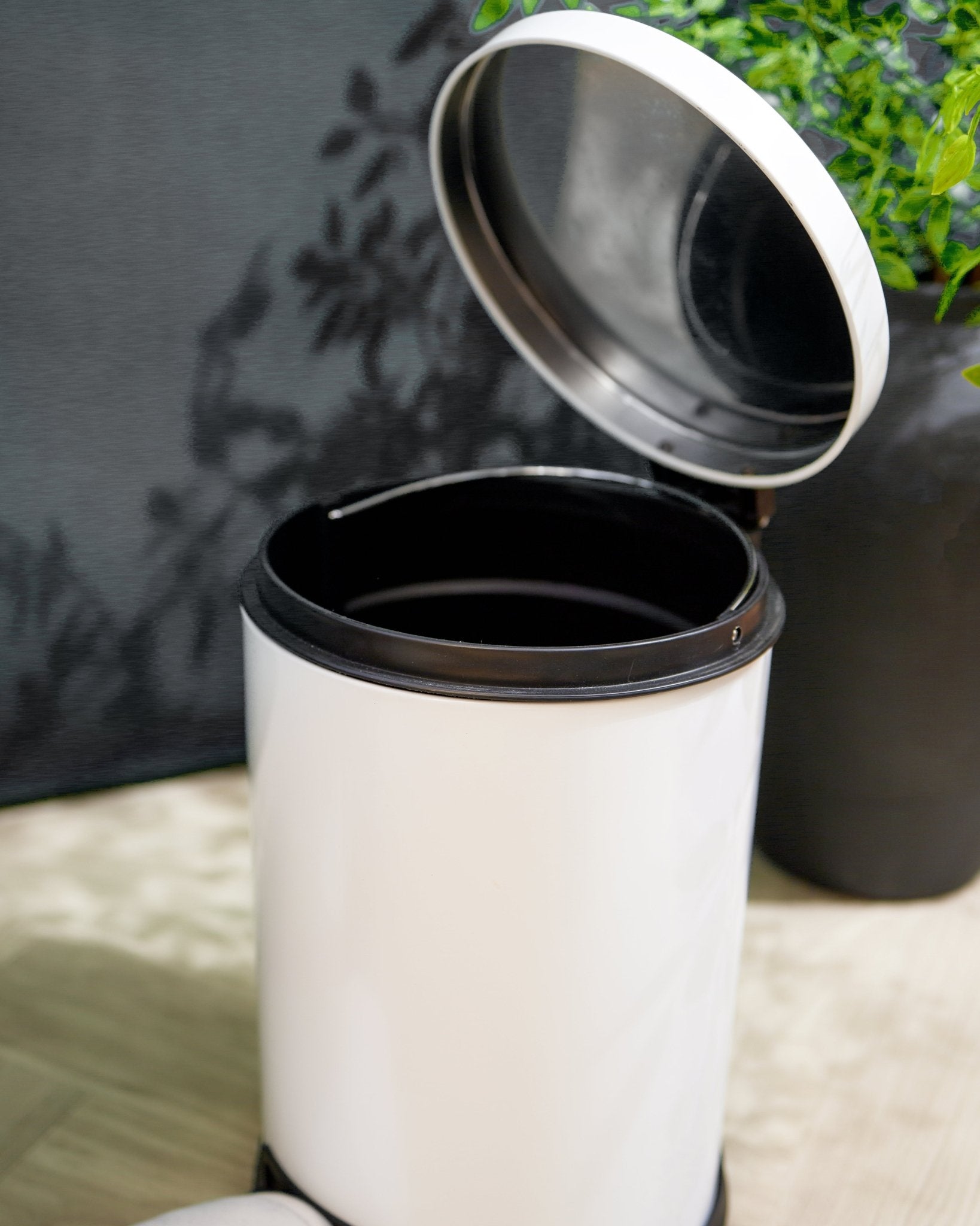 8L Pedal Waste Bin - Serene Hospitality Solutions