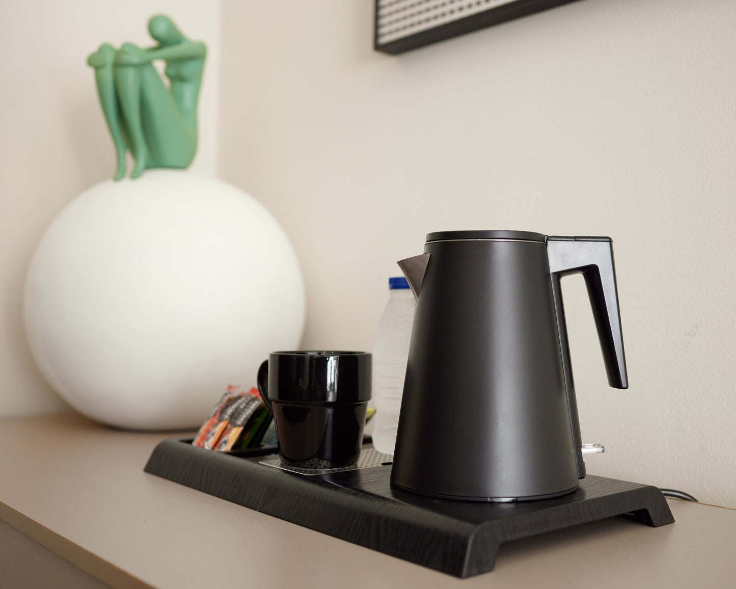 G.Tulip 0.6L Electric Kettle and Tray Set - Serene Hospitality Solutions