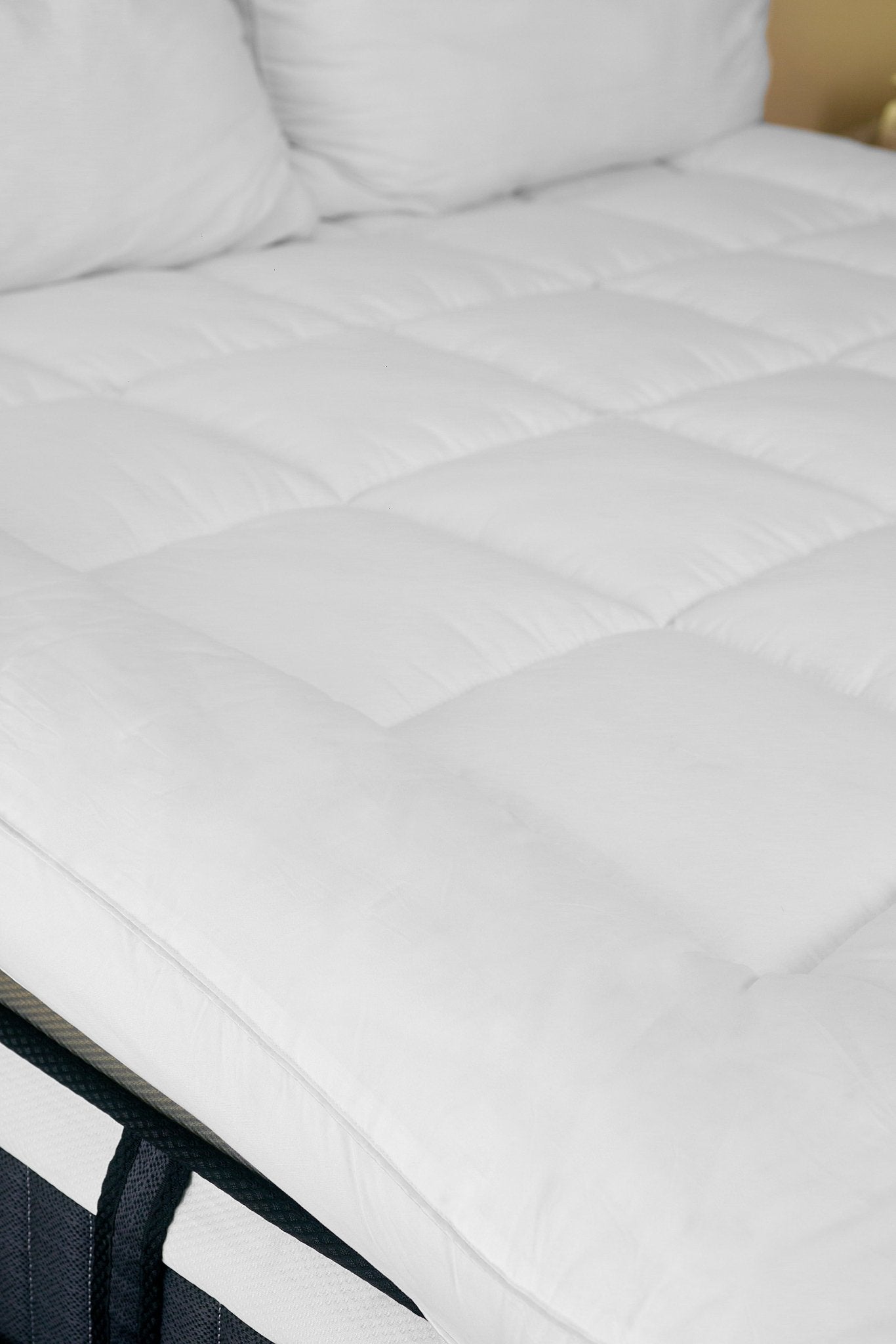 Down Alternative Mattress Topper - Serene Hospitality Solutions