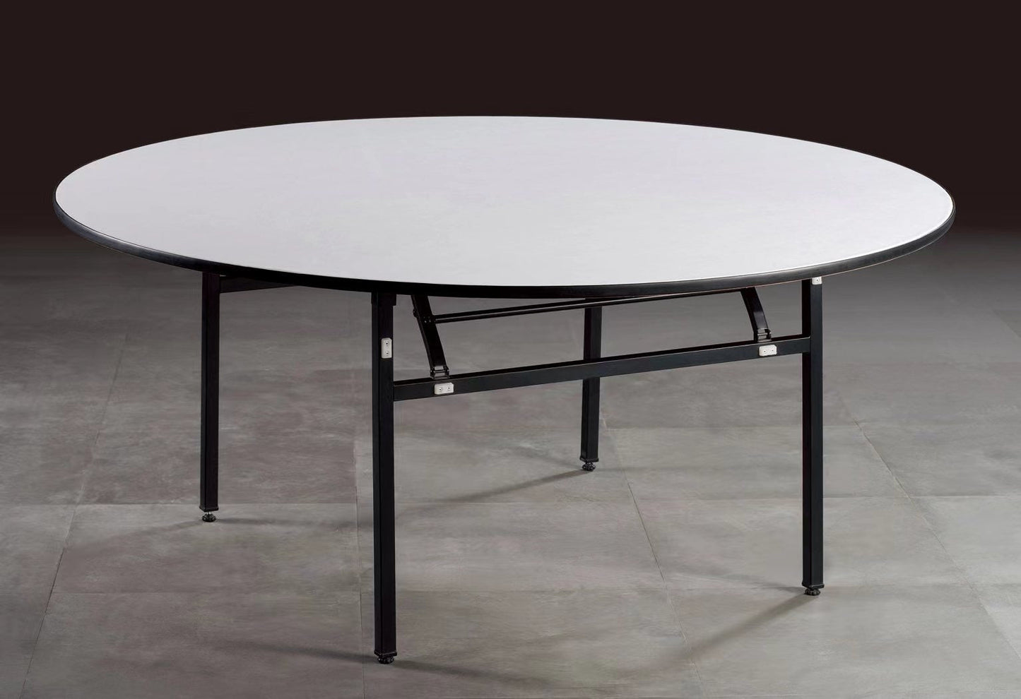 Round Banquet Tables - Serene Hospitality Solutions